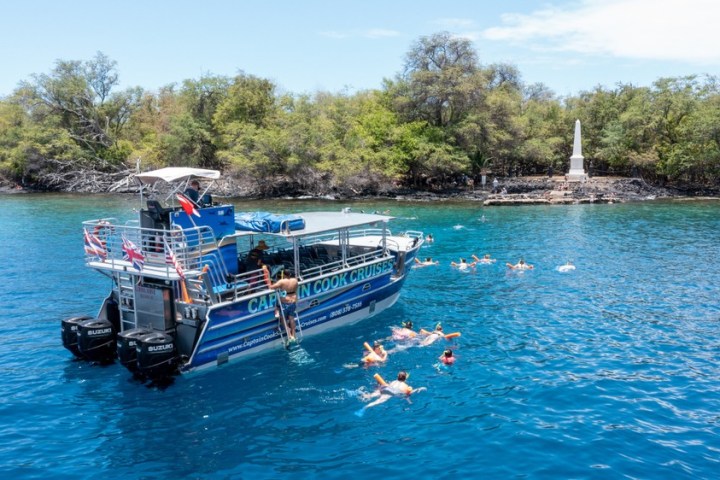 a small boat in a body of water